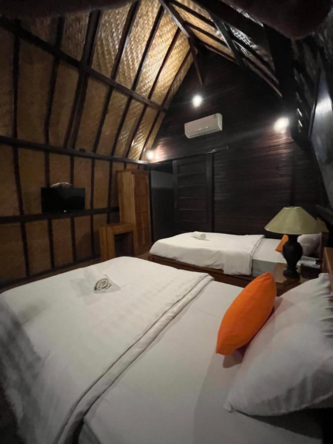 Batumadeg Holy Hills Bungalow Nusa Penida מראה חיצוני תמונה