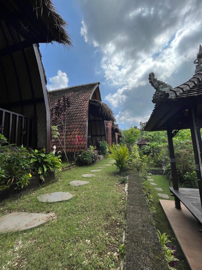 Batumadeg Holy Hills Bungalow Nusa Penida מראה חיצוני תמונה