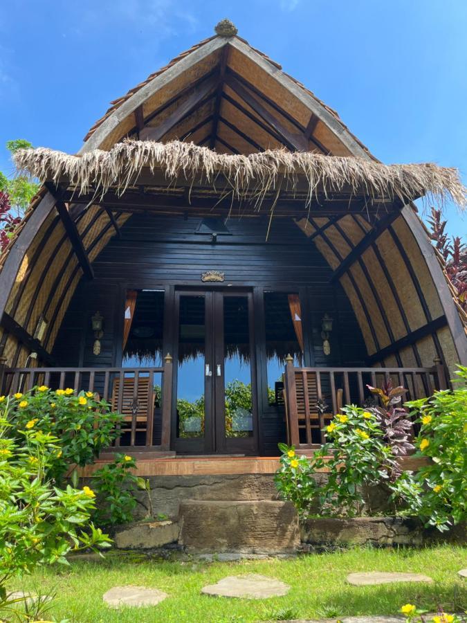 Batumadeg Holy Hills Bungalow Nusa Penida מראה חיצוני תמונה